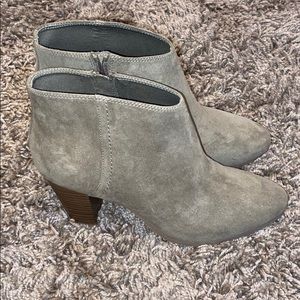 Old Navy Green Ankle Booties